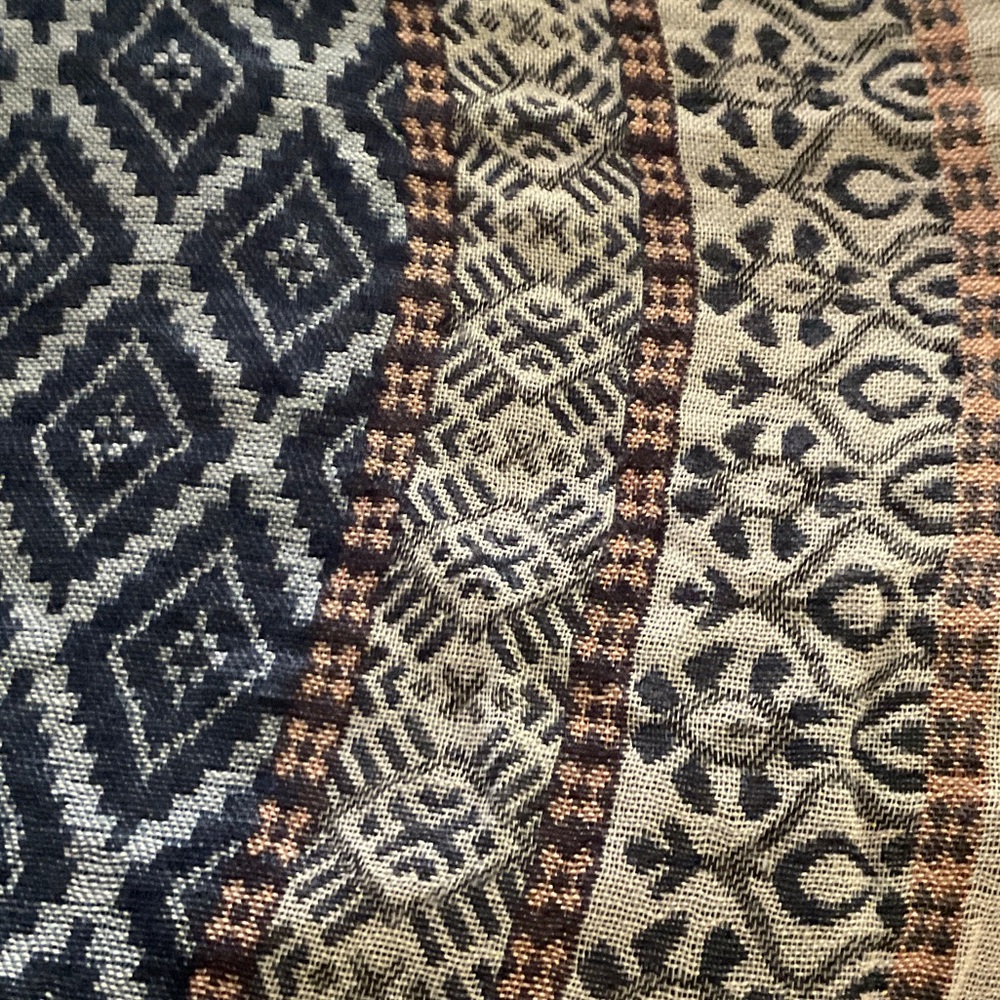 Patterned C’est moi Scarf with Blue and Brown Accents